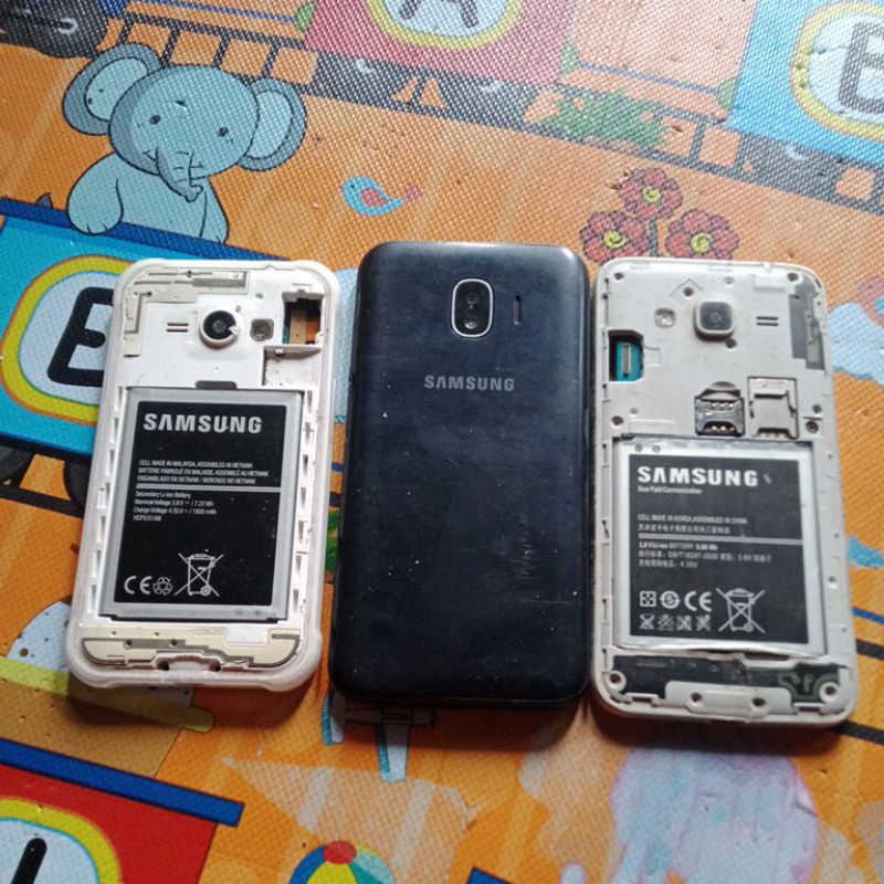 sm j1 ace,matot lcd ori batre ori,j2 pro mati lcd,di ces respon ada panas,j3 2016 tinggal naik lcd m