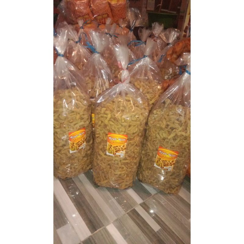 

kripik usus 1 kg