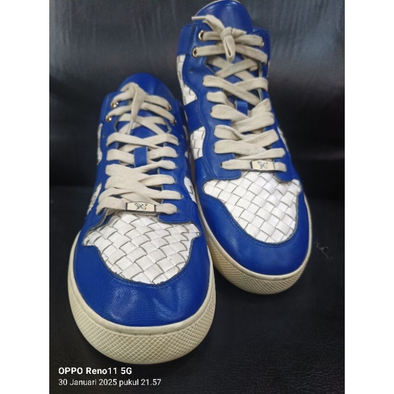 sepatu prelove bottega Veneta size 42