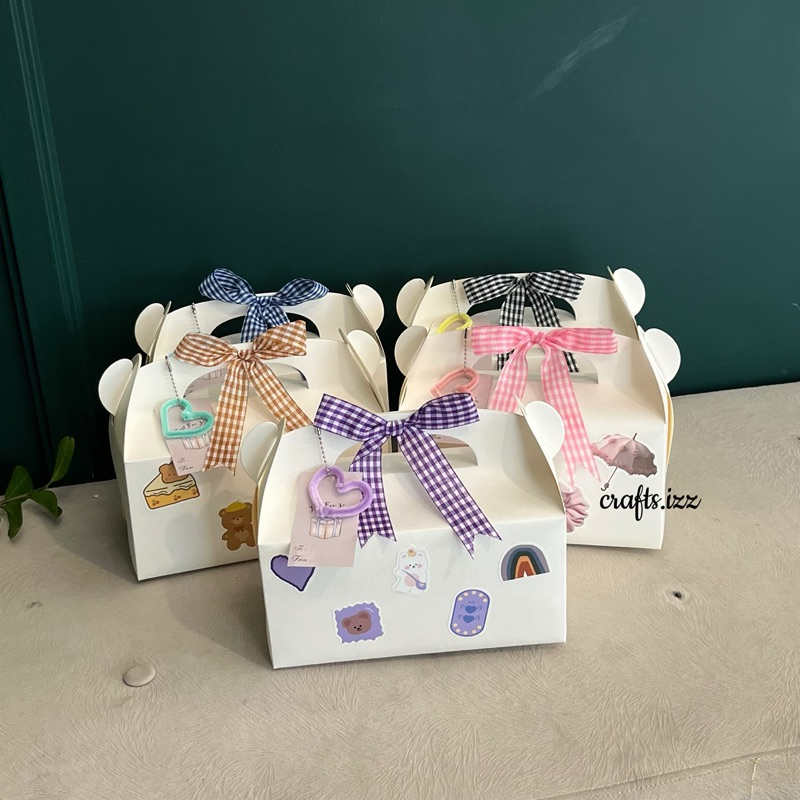 

GABLE BOX SNACK GIFT BOX Hadiah Wisuda/Ultah/Sempro/Semhas/Valentine