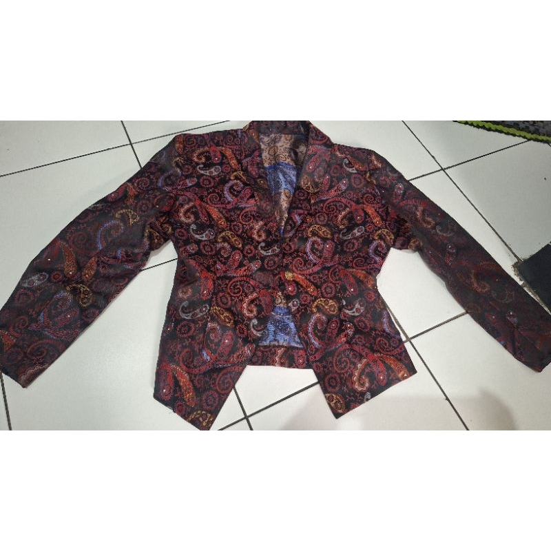 PRELOVED BLAZER CORAK MERAH