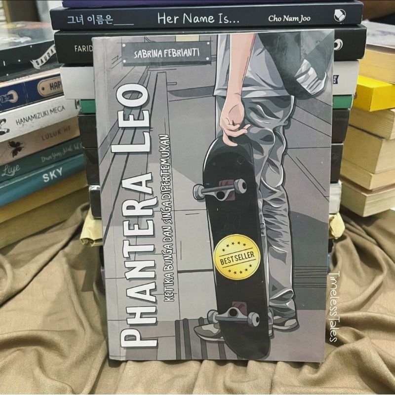 Phantera Leo Karya Sabrina Febrianti [BerTandatangan Penulis] [Teen Fiction] [Best Seller]