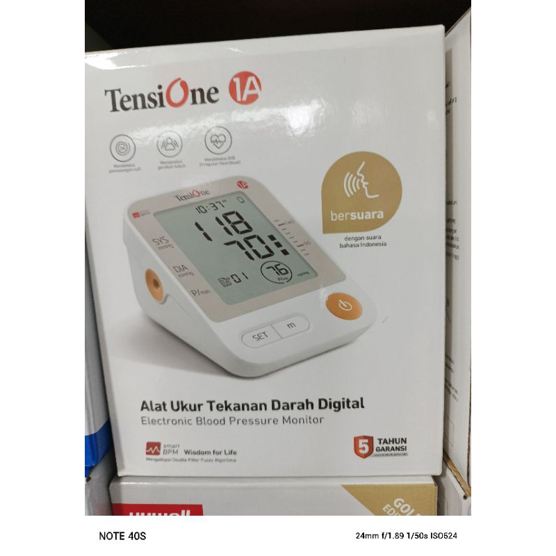 TensiOne Alat Ukur Tekanan Darah Digital 1A