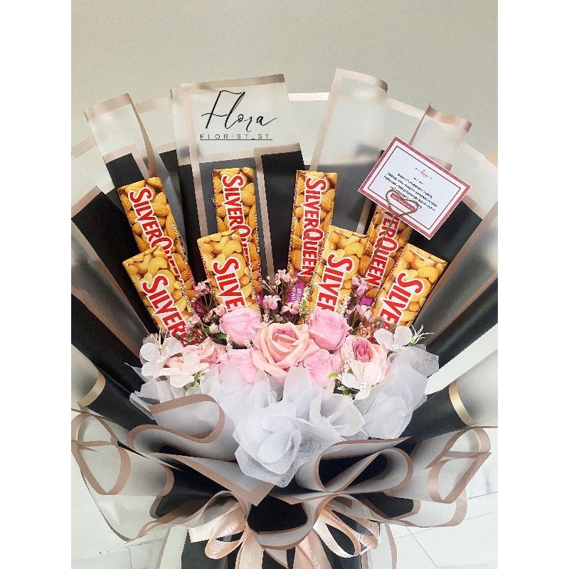 

BUKET COKLAT SILVER QUEEN//BUKET SNACK//BUKET HADIAH