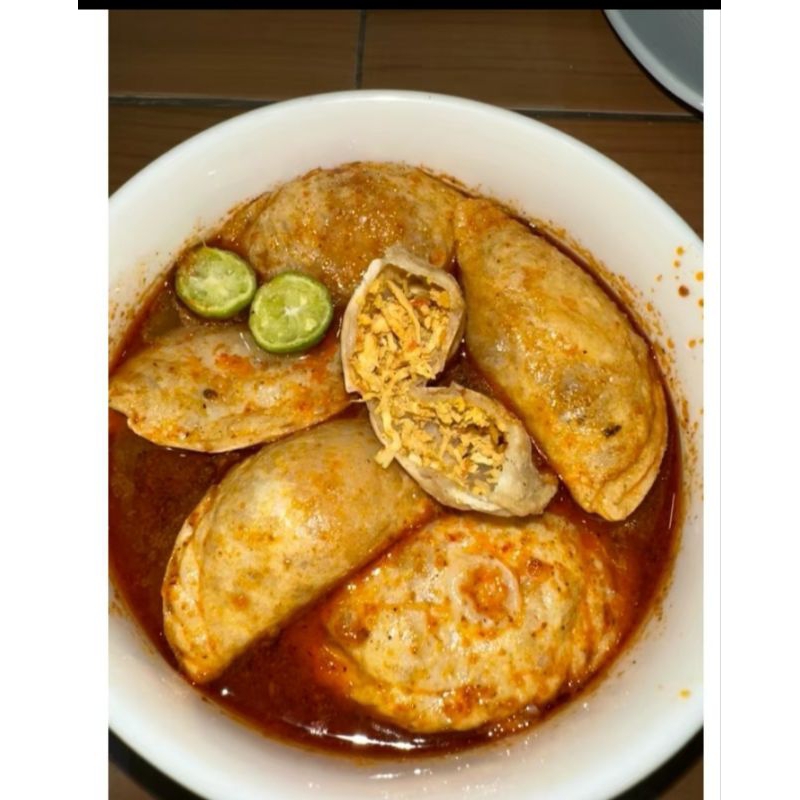 

CIRENG ISI AYAM KUAH PEDAS CHILI OIL ENAK SUPER NAGIH