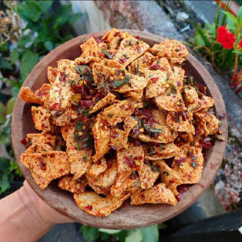 

Cemilan Viral basreng pedas daun jeruk 200 Gram Gurih