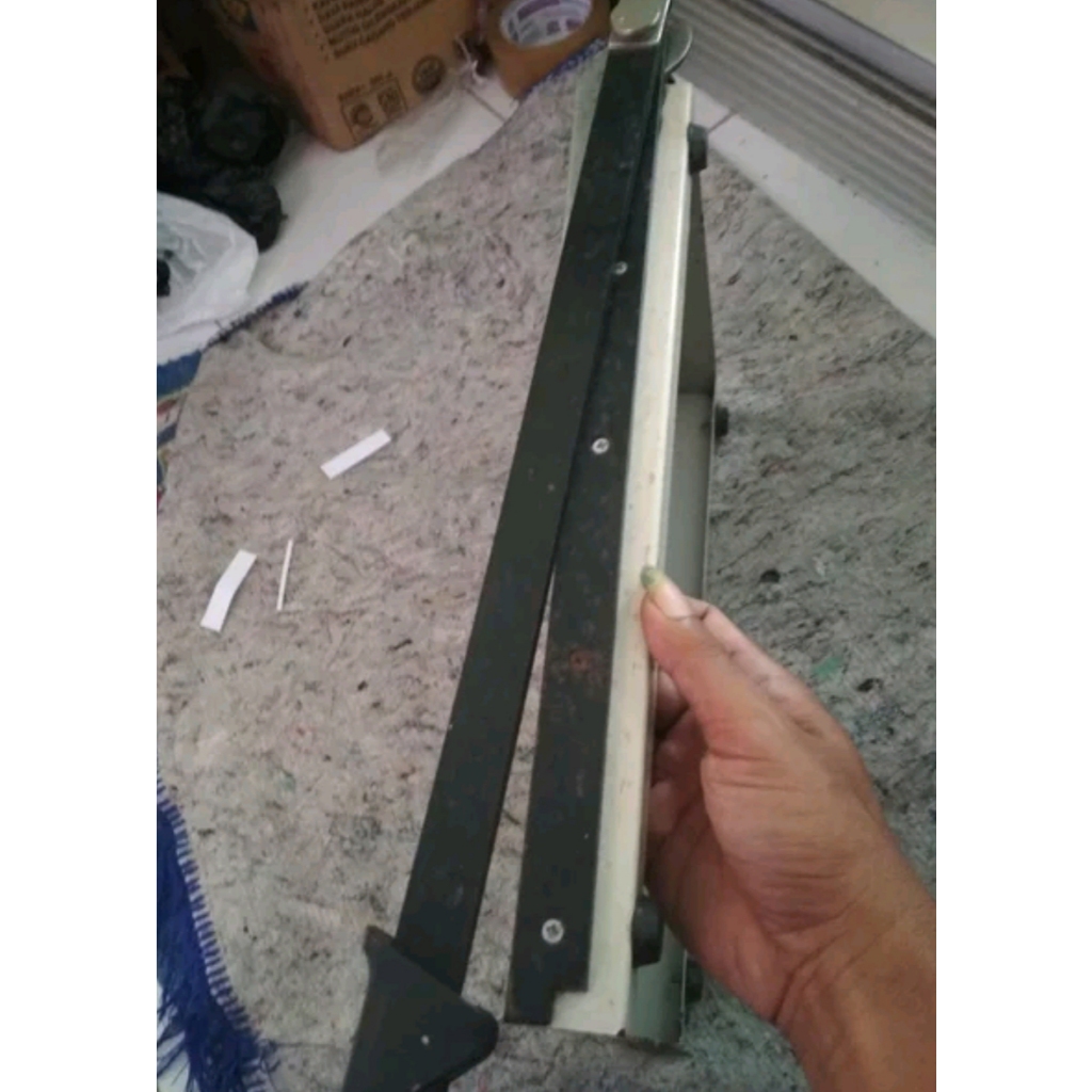 

Pisau kertas Joyko PC-2638 Paper Cutter