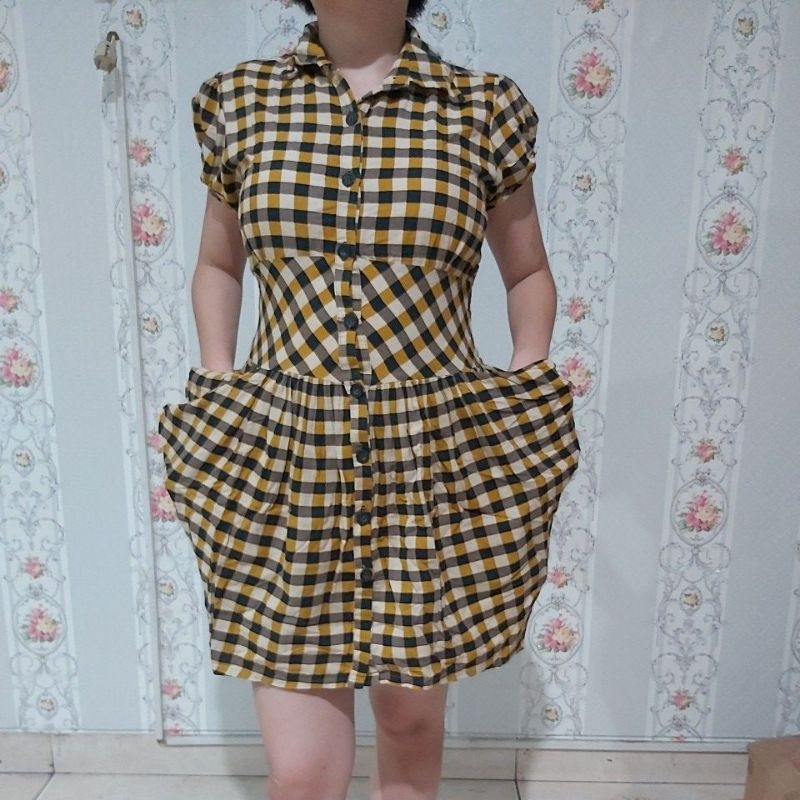 PRELOVED dress kotak-kotak