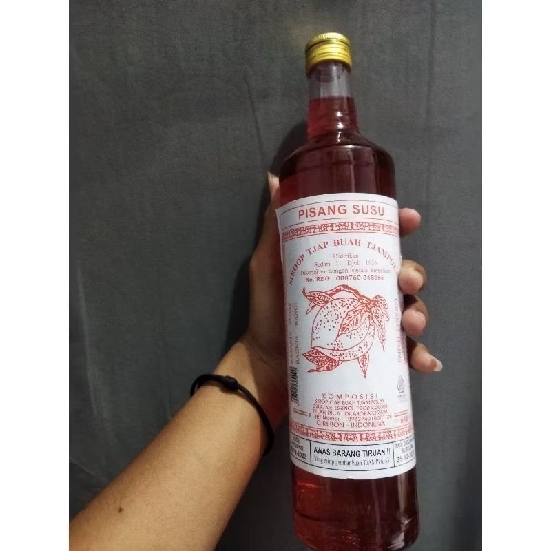 

Siroop tjap buah | siroop rasa pisang susu isi 630ml