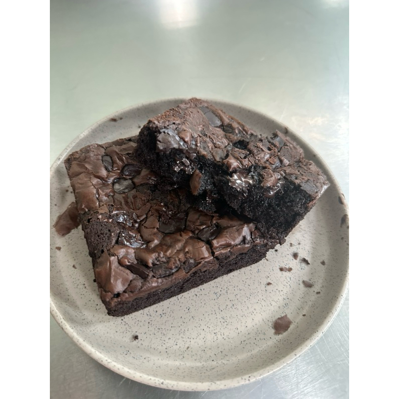 

FUDGY BROWNIES RICH CHOCHO