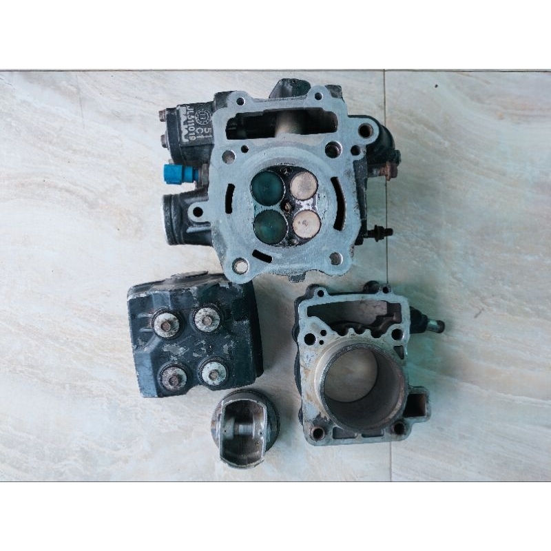 BLOK HEAD/ BLOK KLEP BAJAJ PULSAR CC 250 SATU SET