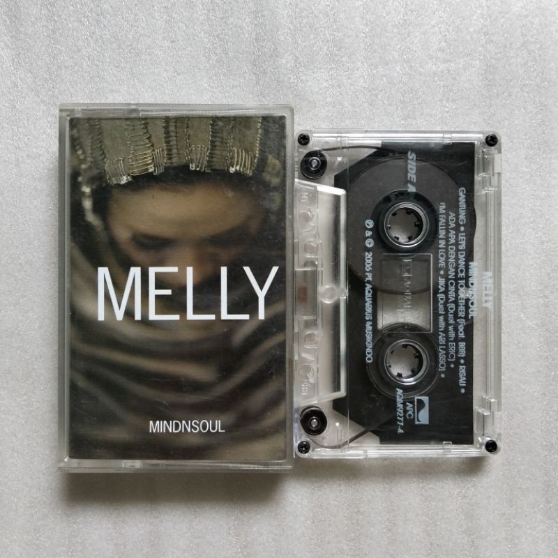 KASET MELLY