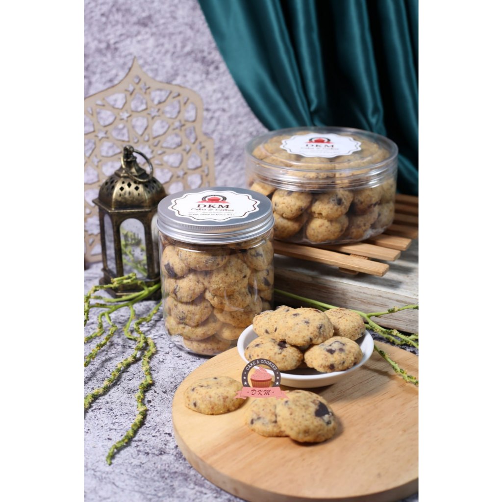 

CHOCOCHIP COOKIES KUE KERING LEBARAN 500GR