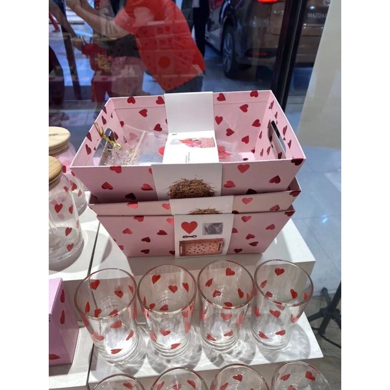 

[JASTIP FLYING TIGER] Valentine Love Basket