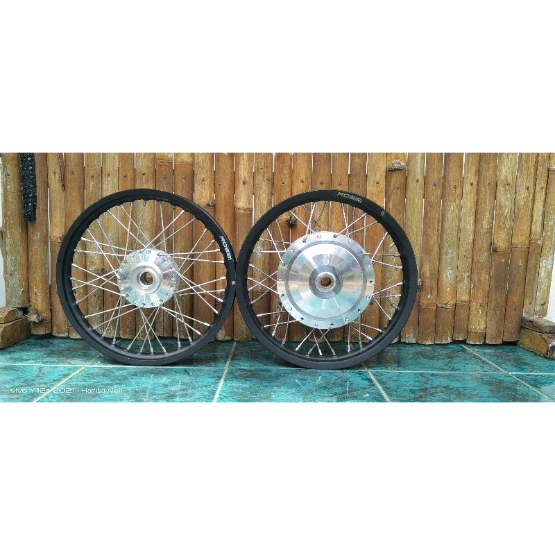 Velg V-Rossi jari jari ring 14 Hitam doff [ Mio ] [ Fino ] [ Xeon ] [Mio m3 ] [ Mio J ][ X ride ] [ 