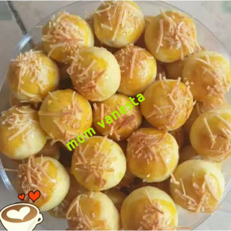 

NASTAR TOPING KEJU TOPLES TABUNG 250ml KUE KERING LEBARAN EKONOMIS