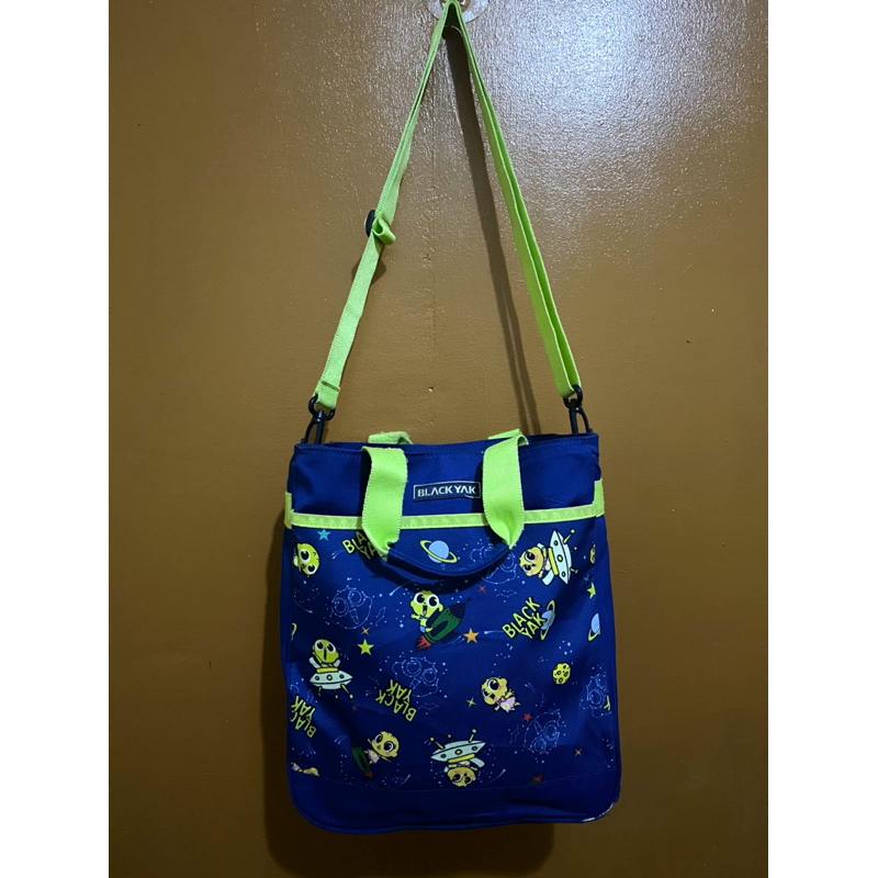 Tas Slempang Blackyak Preloved Vintage