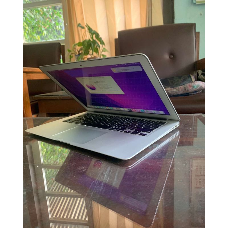 macbook Air 2017 8/128 gb