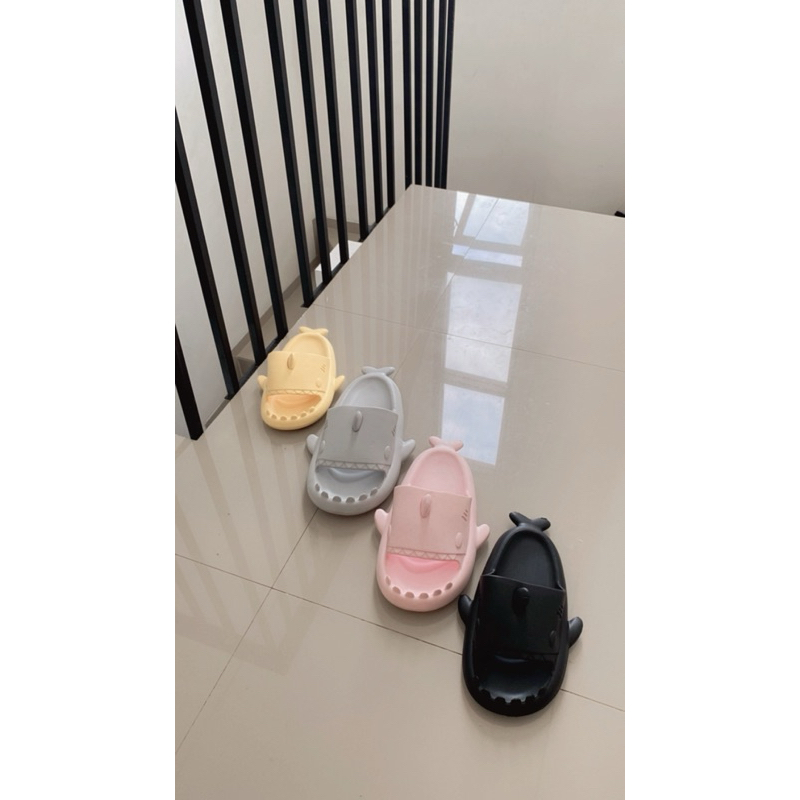 Sandal Murah Karet Hiu - Sandal Hiu Lucu Murah