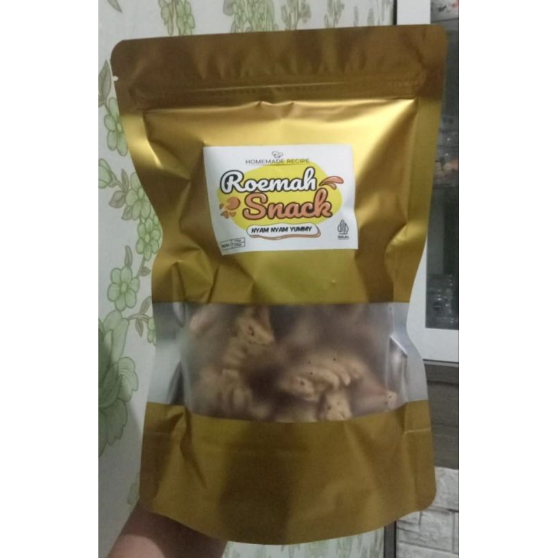 

RoemahSnack_Batagor Kering Rasa Pedas Oleh-oleh Khas Bandung 100 gr