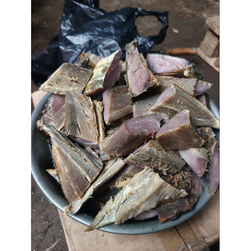 

ikan asin tongkol potong full daging 500g