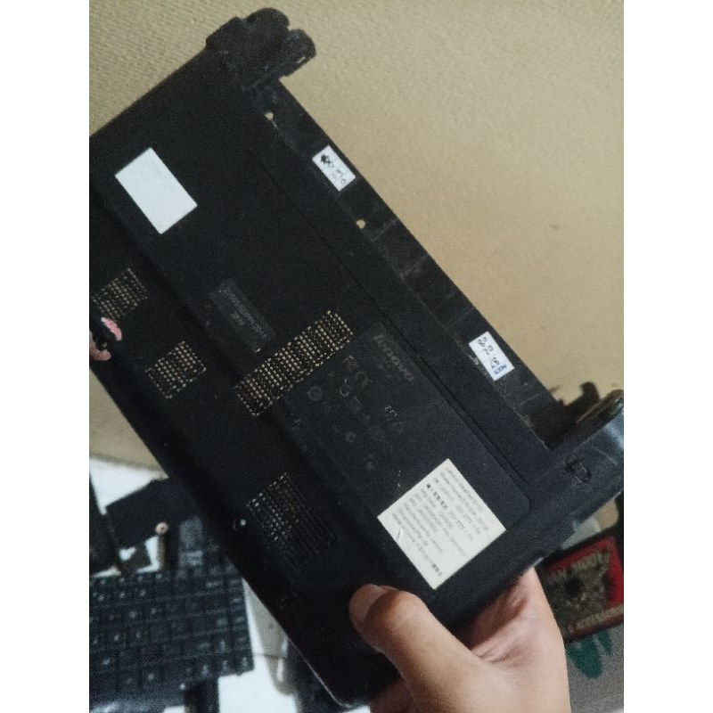 casing bawah notebook Lenovo s110 ori