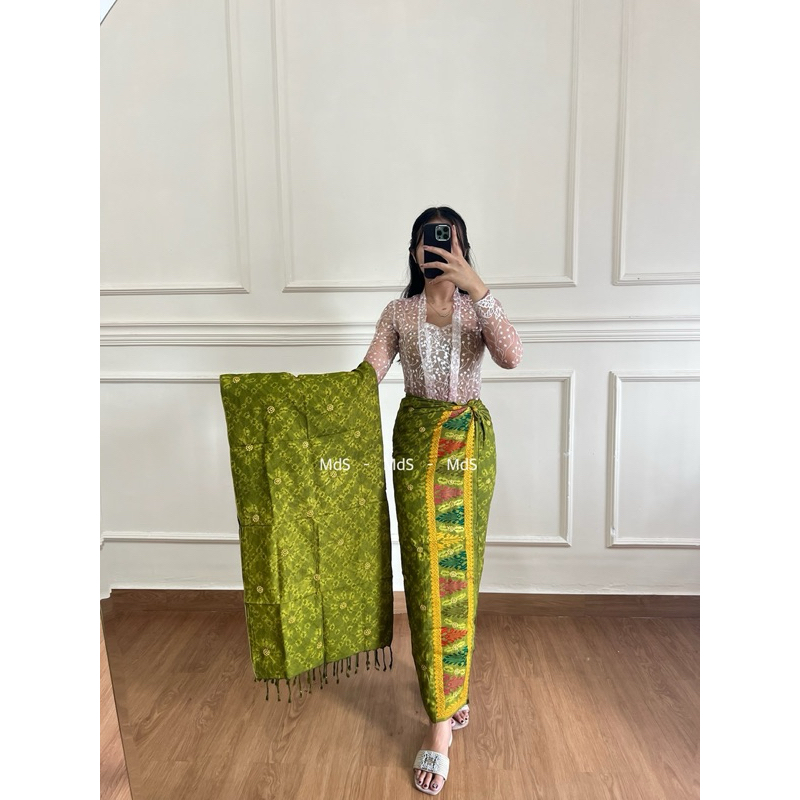 MdS Kamen Kamben Sutra Jumput Jumputan Singaraja Tretes Tumpal Songket Set Selendang Besar