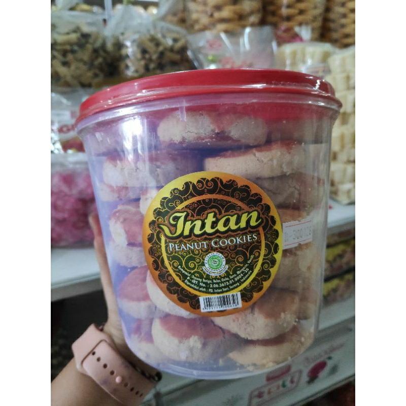 

Kue kacang intan / peanut cookies intan toples 800gr