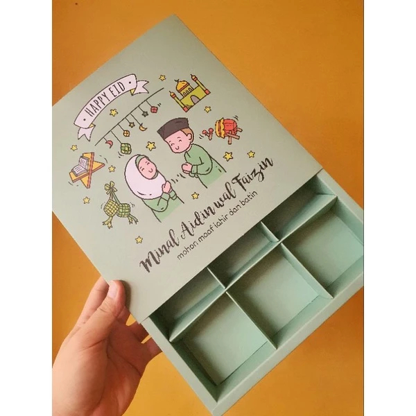 

( 5 Pcs ) Dus Hampers Eggtart Idul Fitri Box Packaging Fruitpie Lebaran Motif Hijau Muda Silahturahmi Sekat 9