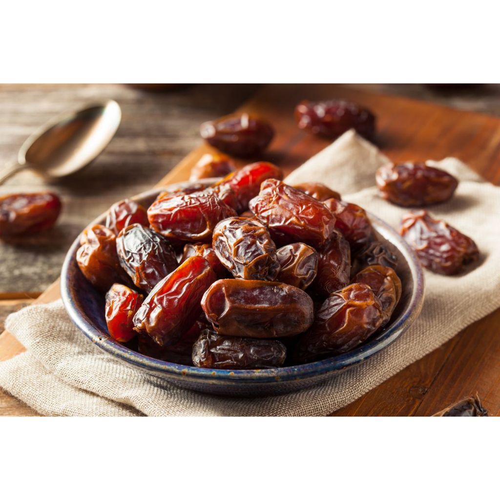 

Paket promo termurah Kurma Ember kemasan 500 gram per ember 2
