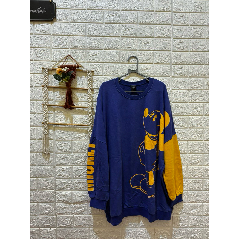 crewneck original disney