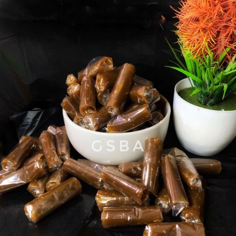 

DODOL JENANG KUDUS CAMPUR KEMASAN 1 kg