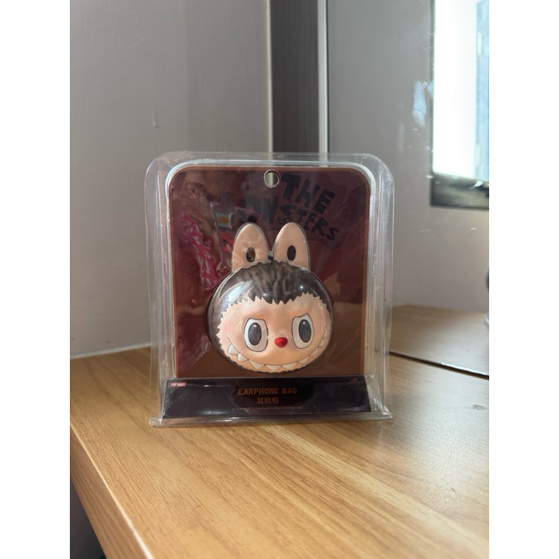 popmart brown silicone earphone bag