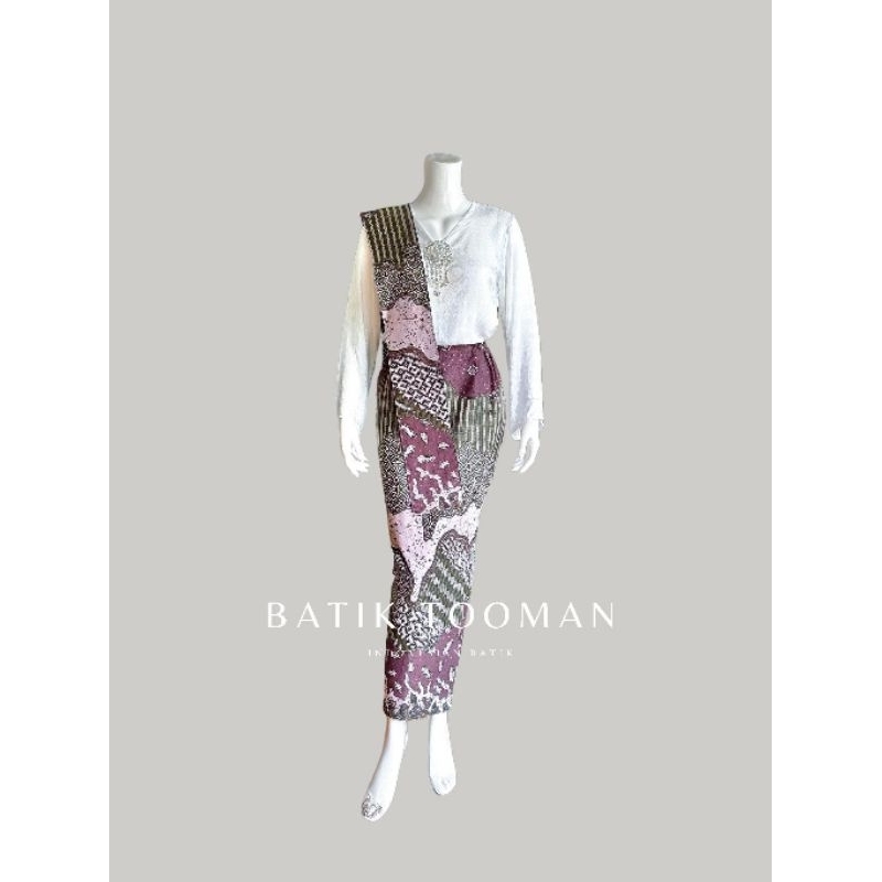 SANANTA Rok Batik Warna Dark Mauve Ungu Hijau Model Span Instan Resleting Bahan Katun Halus Berselen