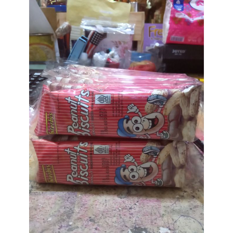 

Interbis Kacang / peanut crackers