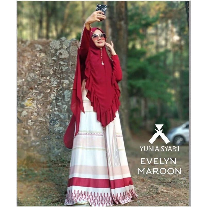 SALE 50% EVELYN MAROON By YUNIA SYARI