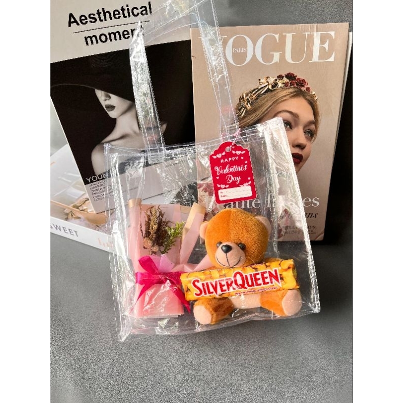 

HAMPERS BUKET VALENTINE