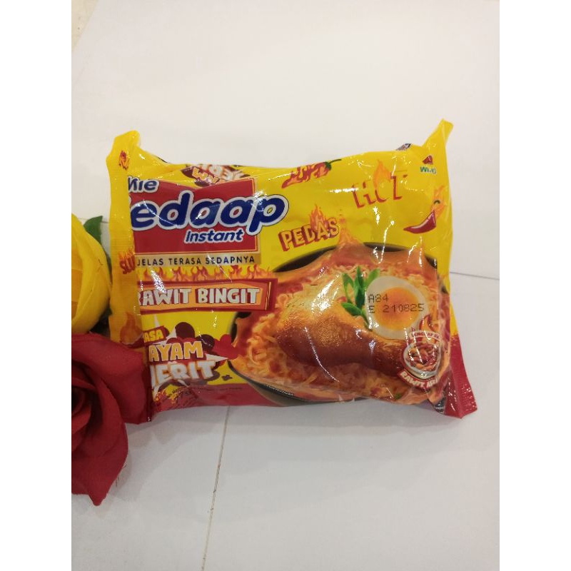 

Mie sedaap rawit bingit ayam jerittt