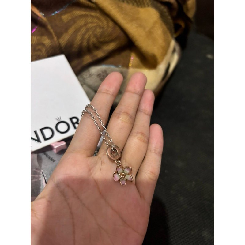 Pandora Sakura Flower