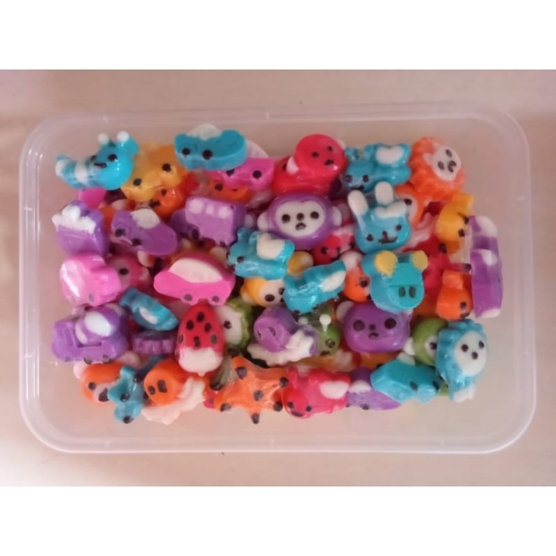 

Coklat karakter isi 100 pcs