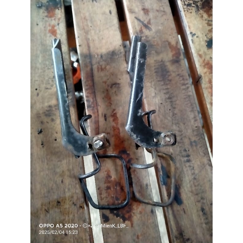 dudukan kaliper Cakram motor Yamaha Mio sporty original copotan