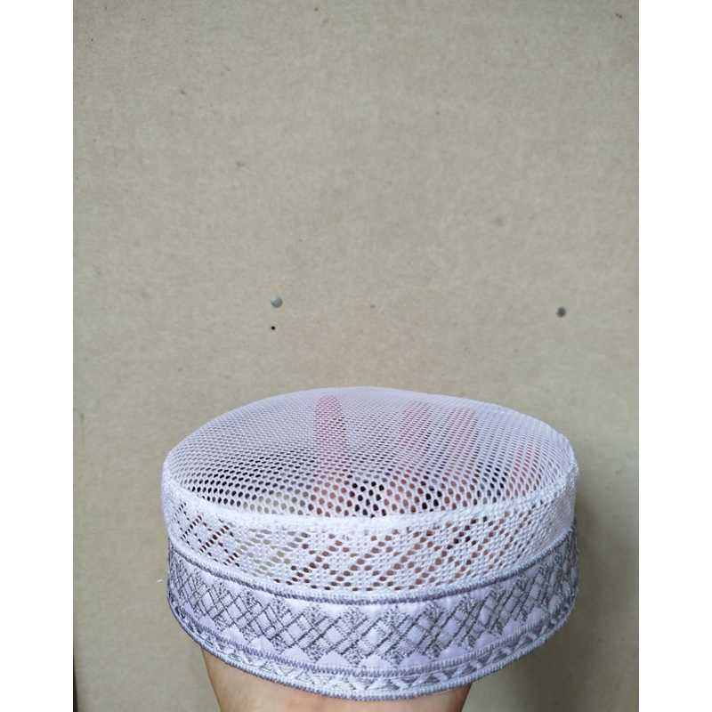 kopiah hajir/peci hajir benang silver/peci rajut