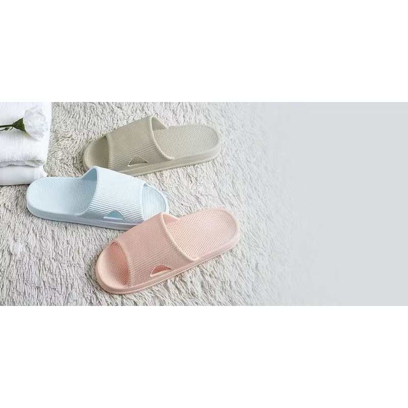 Miniso Antibacterial Bathroom Slipper/Miniso Sandal Selop Alas Kaki Lembut Nyaman