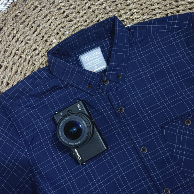 F2D Kemeja Flanel Dark Blue White Elegant Best Seller / flanel/hem pria/ flanel pria/ kemeja flanel/
