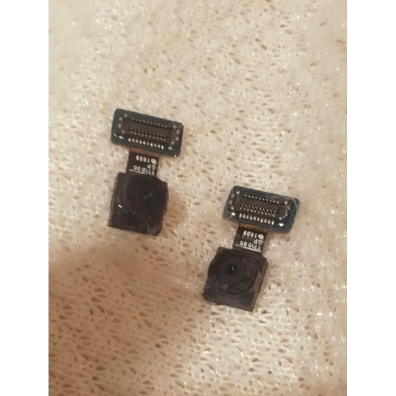 kamera depan Samsung t715y copotan