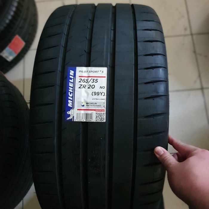 Ban Michelin PILOT SPORT 4S 265/35 R20 MO1 Ban Mobil