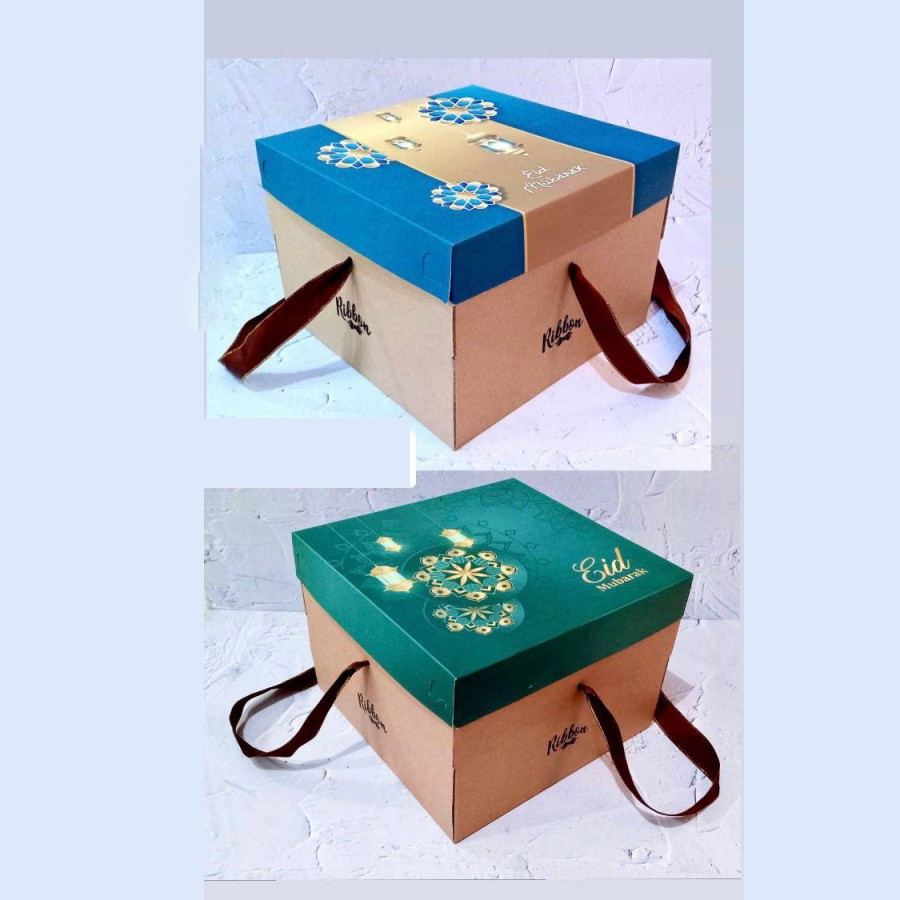 

3 Pcs Box Cake Idul Fitri Dus Parcel Lebaran 4 Toples 500Gr Size 25x25x18cm