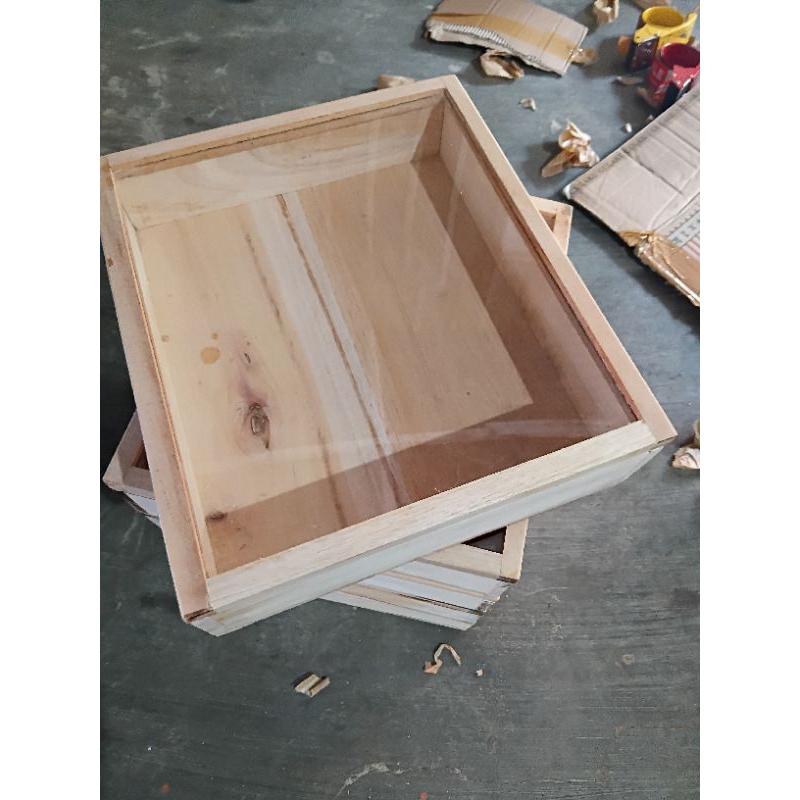 box donat/ box kayu/ box akrilik