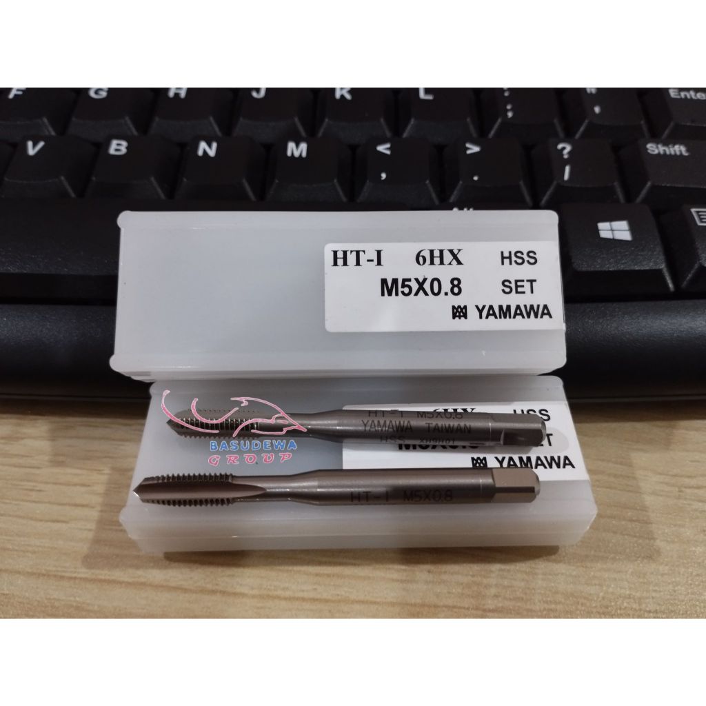 HANDTAP YAMAWA M5 x 0.8 / HAND TAP M5 x 0.8 YAMAWA