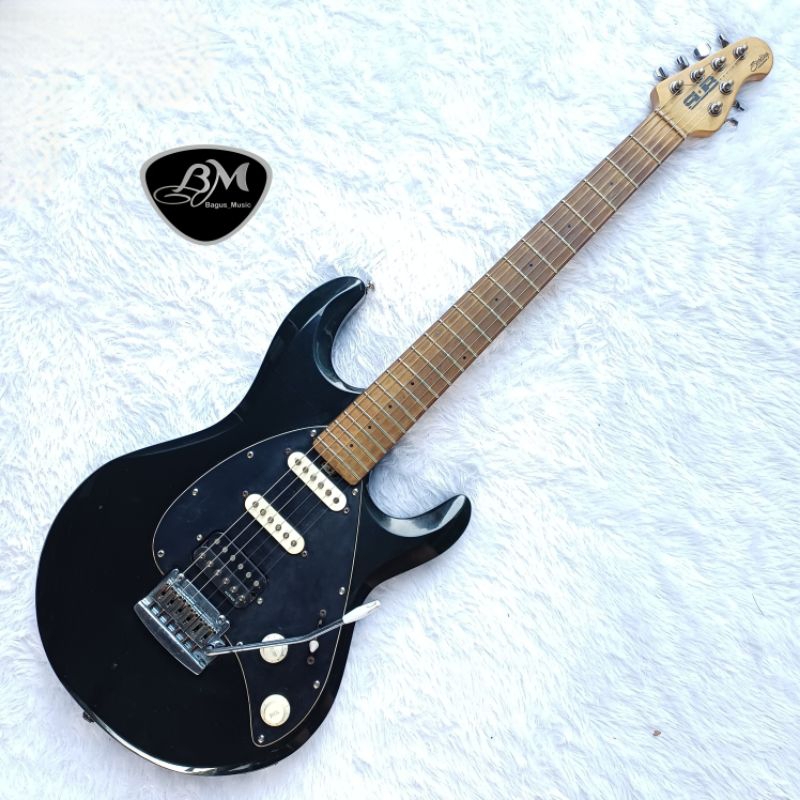 Gitar Musicman Sub silo by Sterling